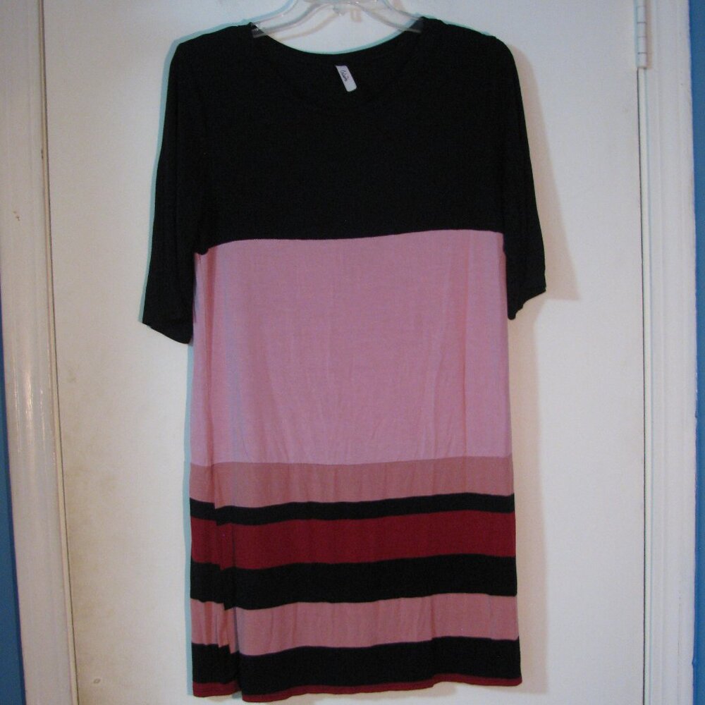 * Celeste Dress Large Stripes Colorblock Soft Stretch Fabric Pink Black